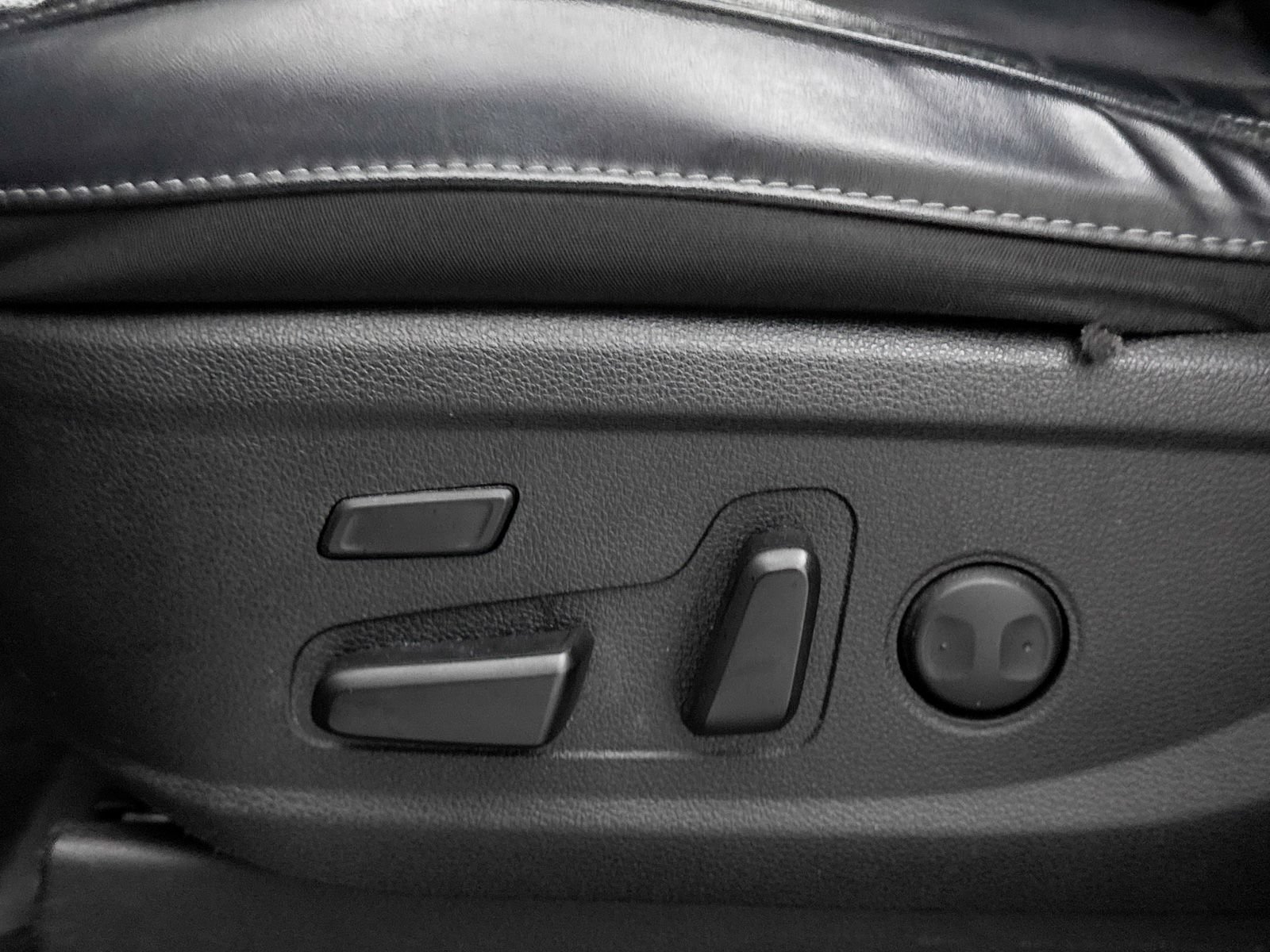 Used 2020 Kia Telluride SX w/ SX Prestige Package AWD/4WD image 31