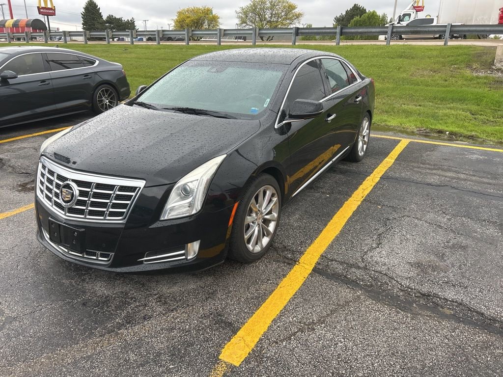 Used 2013 Cadillac XTS Luxury w/ Driver Awareness Package AWD/4WD image 2