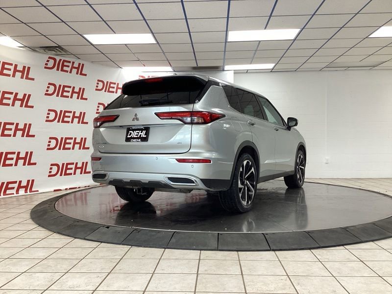Used 2022 Mitsubishi Outlander SE AWD/4WD image 6