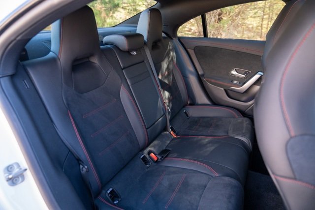 Used 2024 Mercedes-Benz CLA 250 image 35