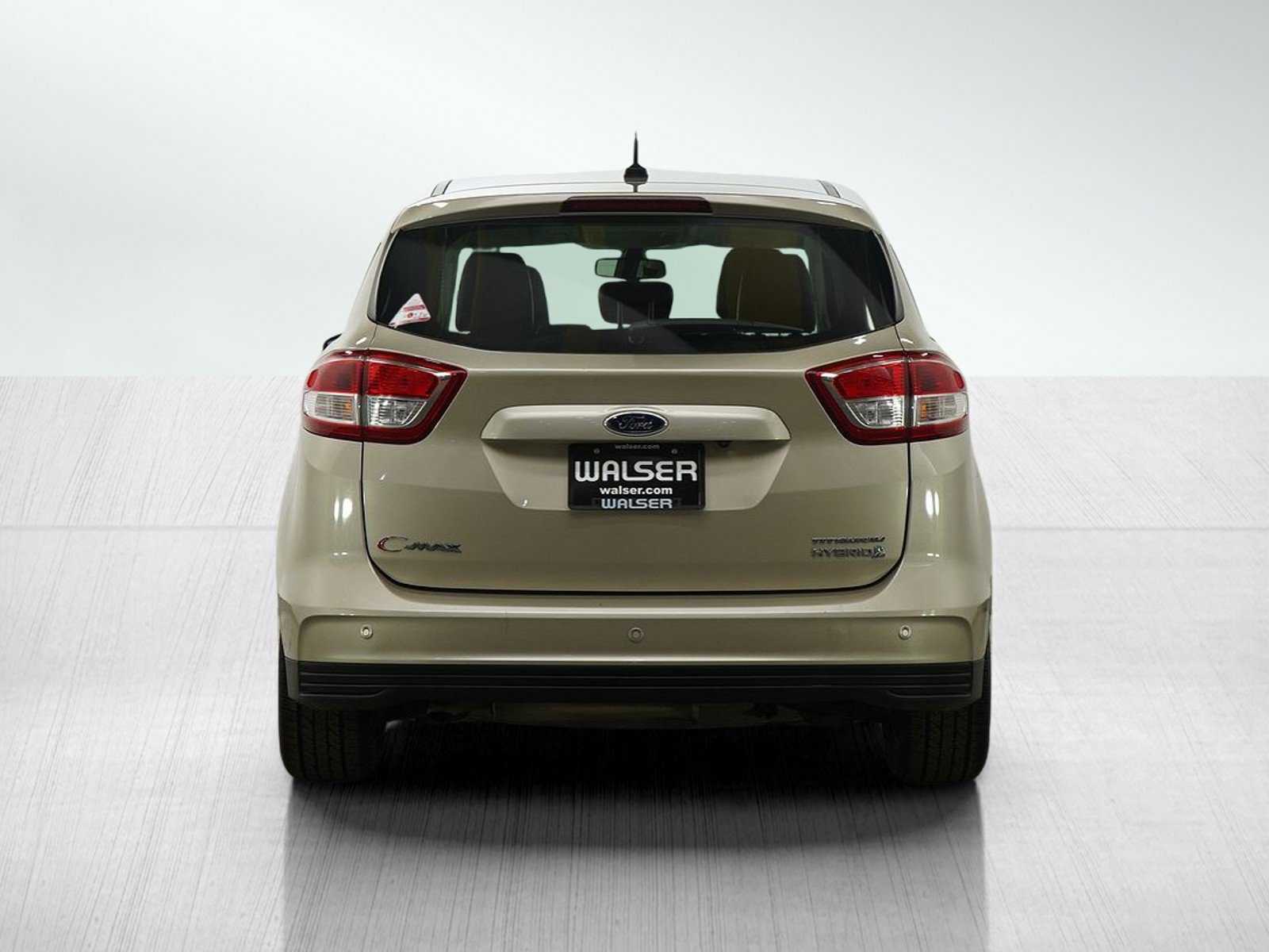 Used 2017 Ford C-MAX Titanium w/ Equipment Group 301A image 4