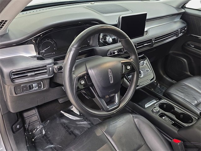 Used 2021 Lincoln Corsair AWD w/ Premium Package image 13