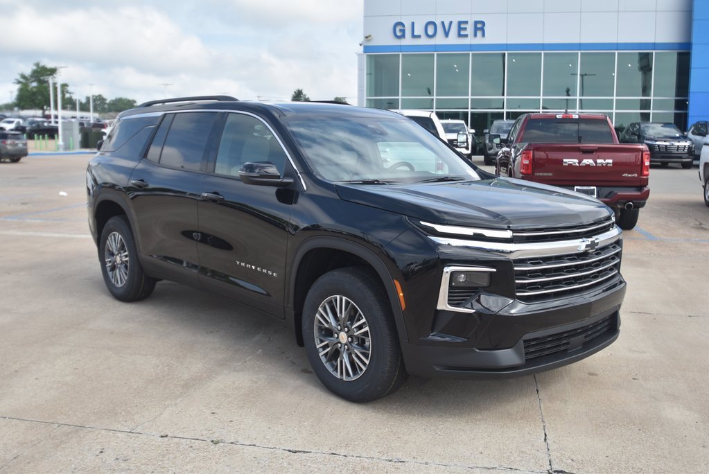 New 2025 Chevrolet Traverse LT