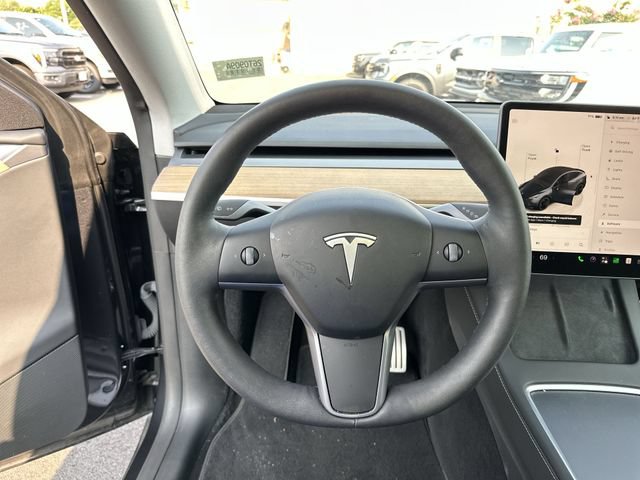 Used 2025 Tesla Model Y Performance AWD/4WD image 15