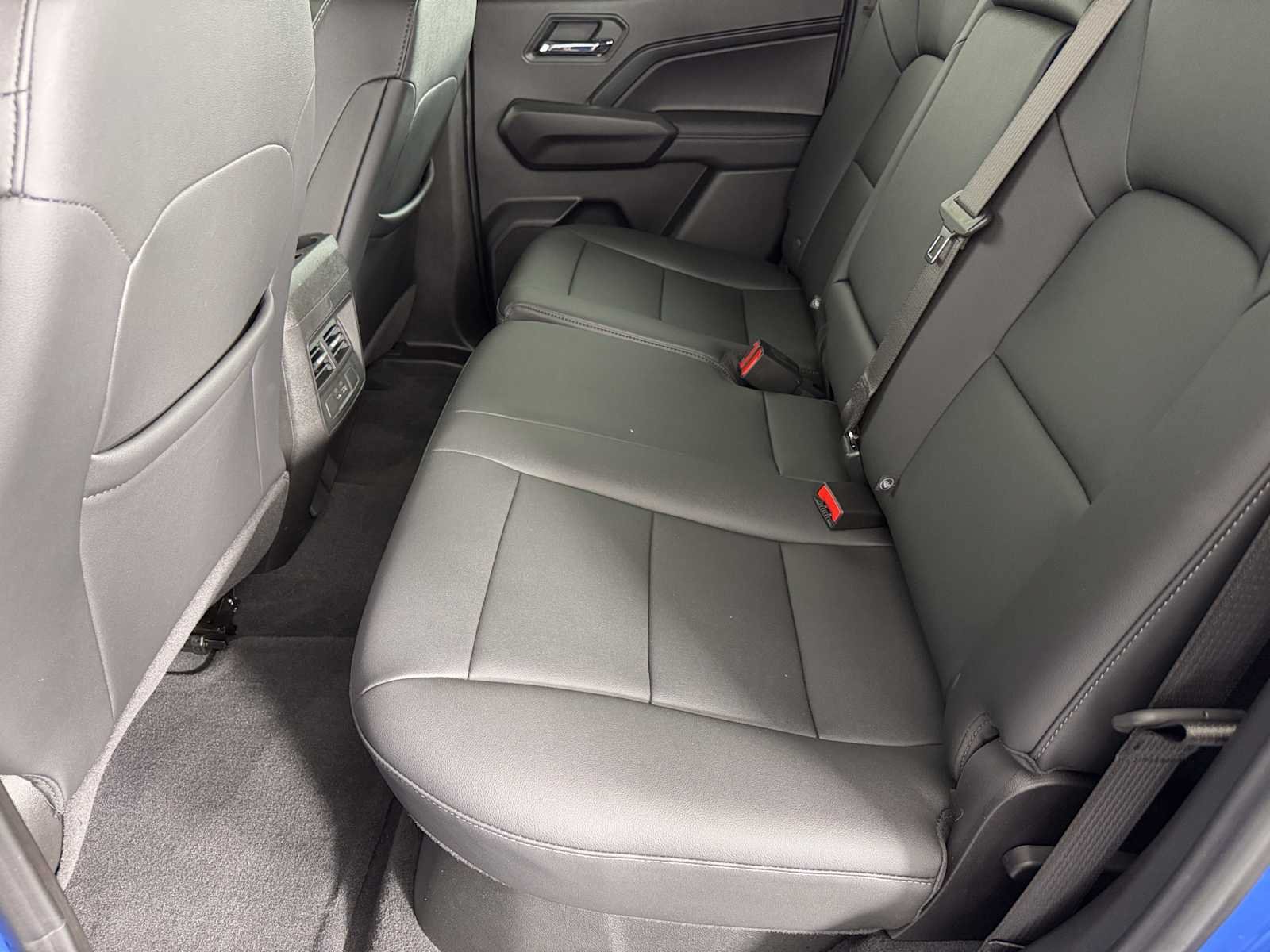 Certified 2025 GMC Canyon Elevation w/ Convenience Package AWD/4WD image 18
