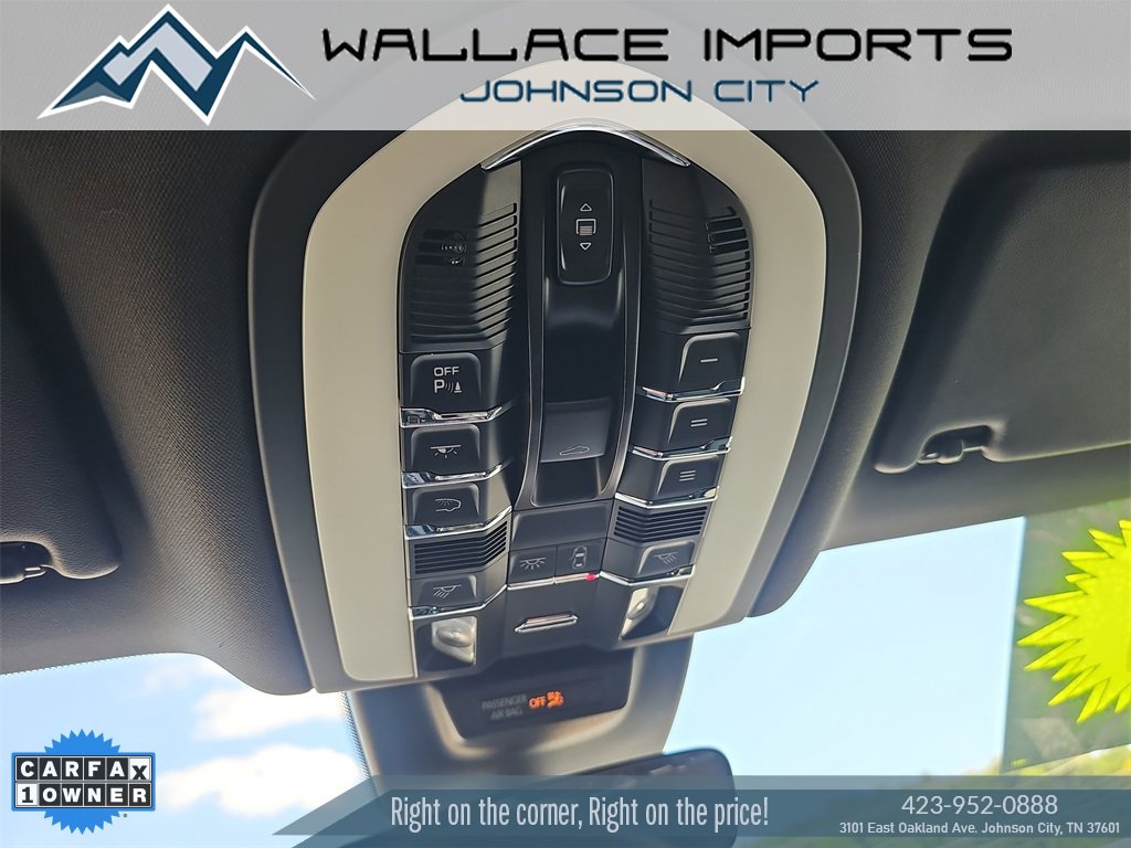 Used 2021 Porsche Macan GTS image 40