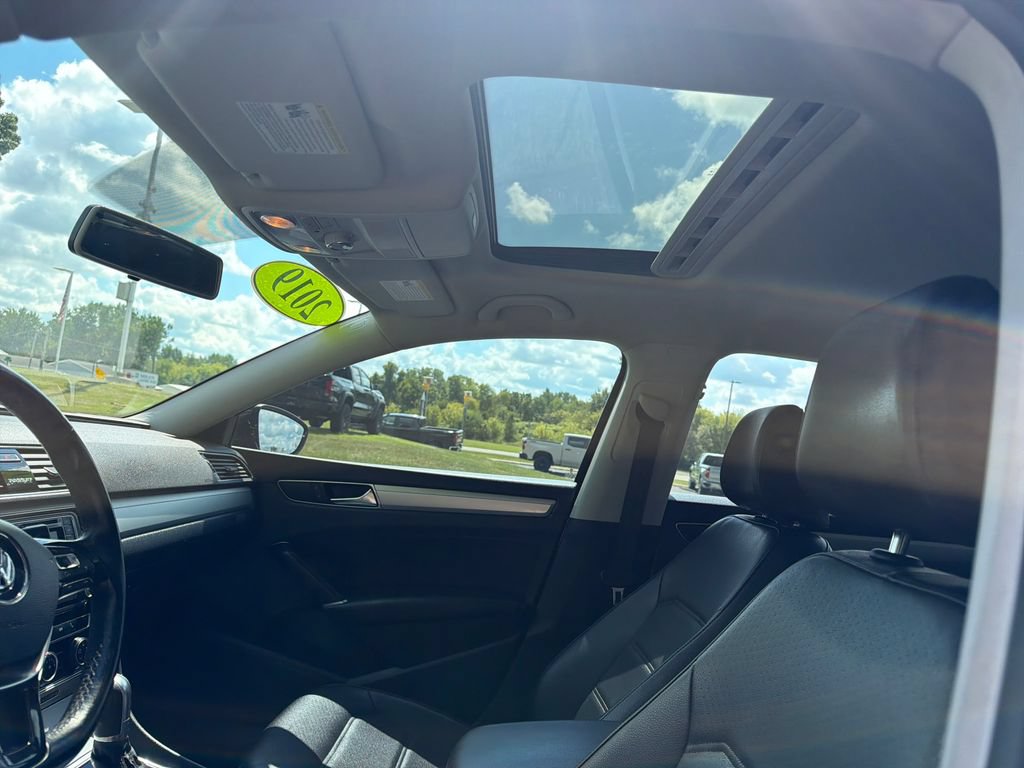Used 2019 Volkswagen Passat 2.0T Wolfsburg FWD image 20