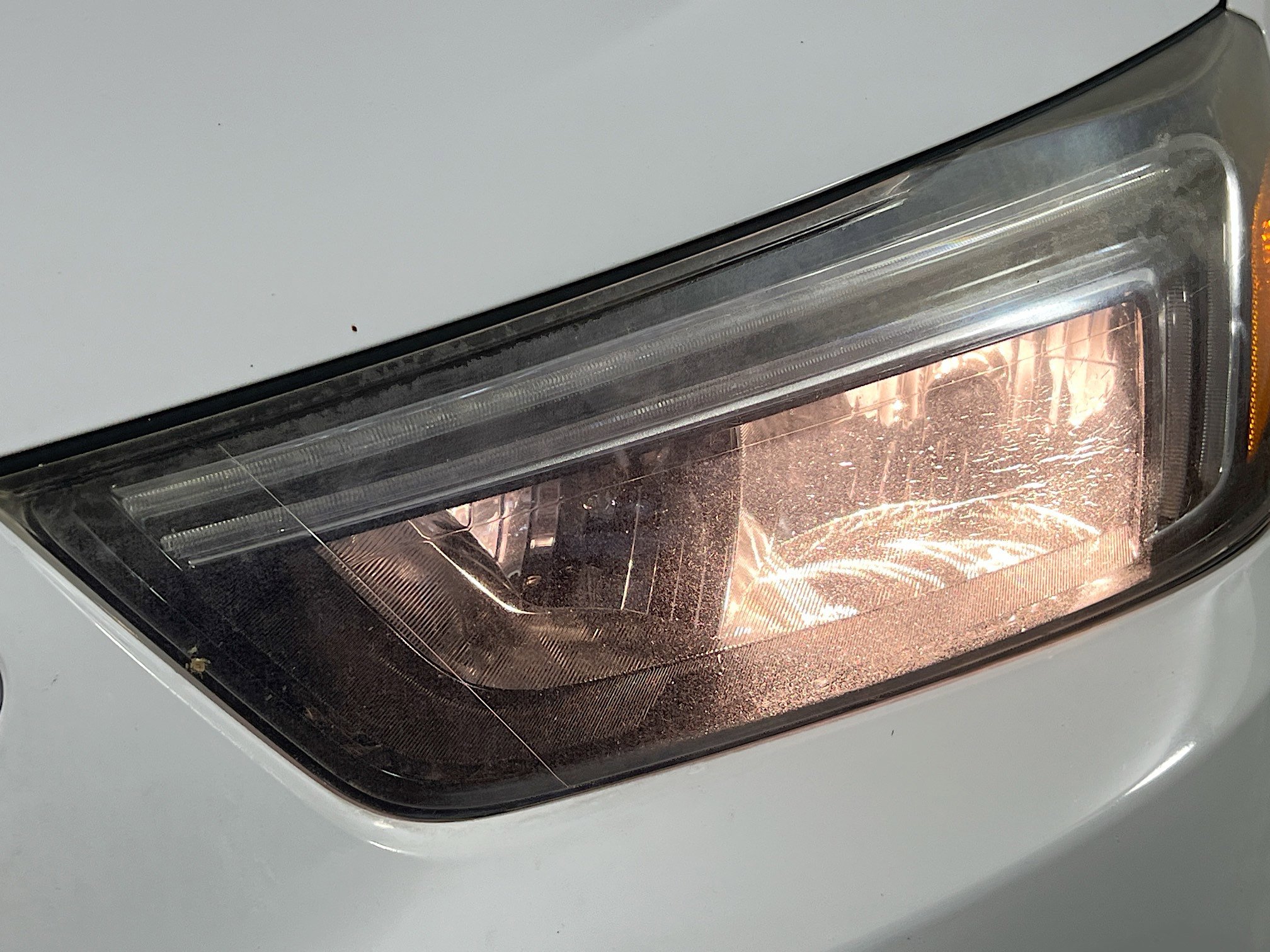 Used 2018 Buick Encore Sport Touring w/ Safety Package image 12