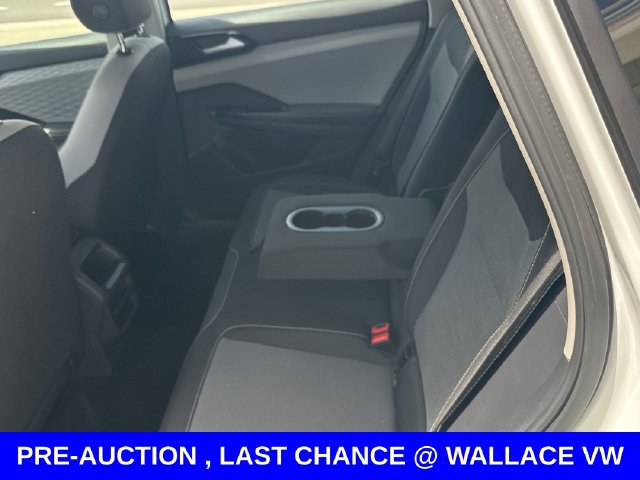 Certified 2024 Volkswagen Taos S FWD image 12