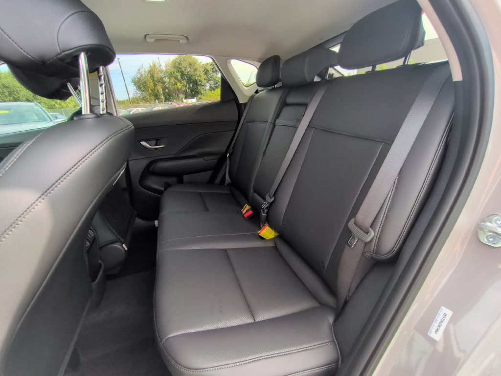New 2027 Hyundai Kona Limited FWD image 19