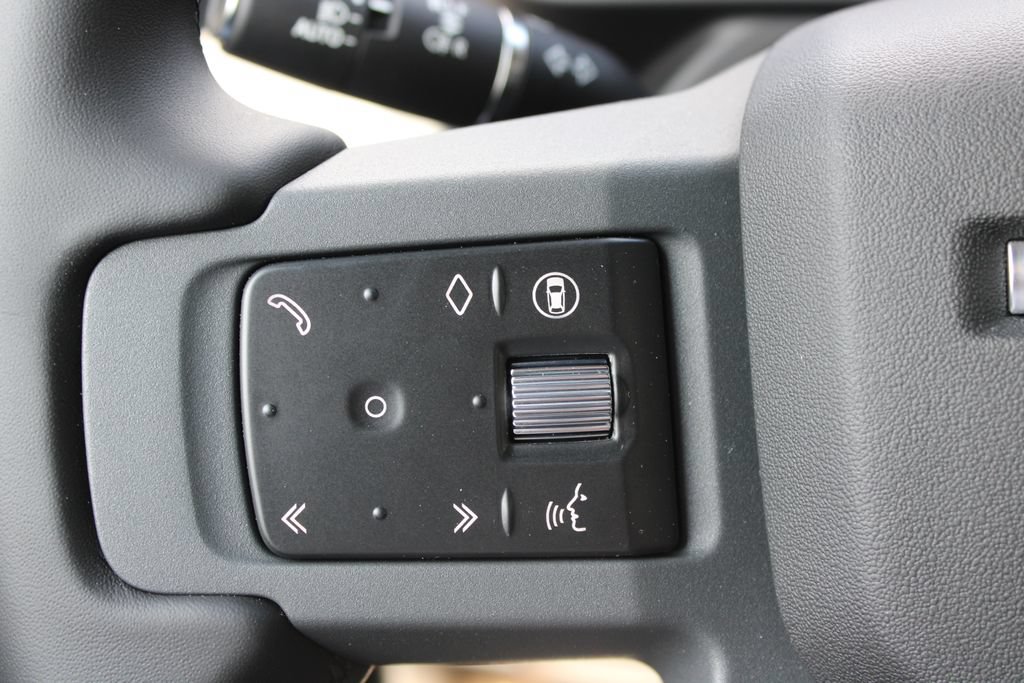 New 2026 Land Rover Defender 110 S AWD/4WD image 18