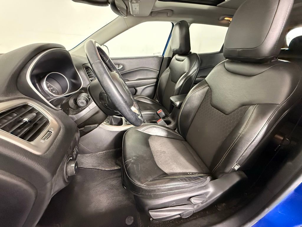 Used 2020 Jeep Compass Latitude w/ Popular Equipment Group image 5