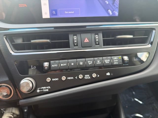 Certified 2025 Lexus ES 350 w/ Accessory Package (Z2) FWD image 17
