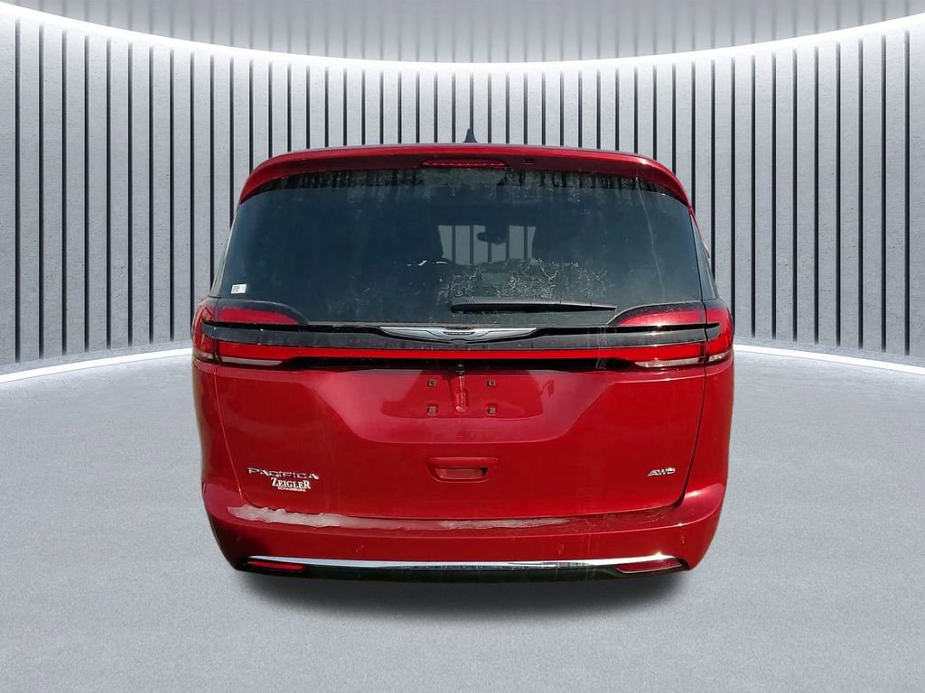 New 2026 Chrysler Pacifica Select image 13