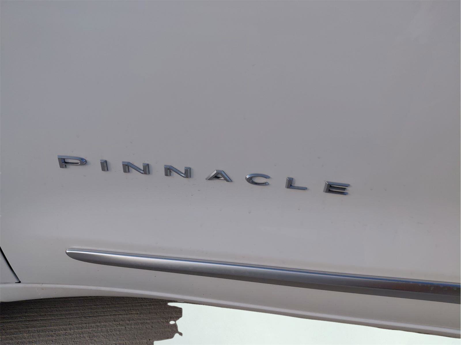 New 2026 Chrysler Pacifica Pinnacle image 29