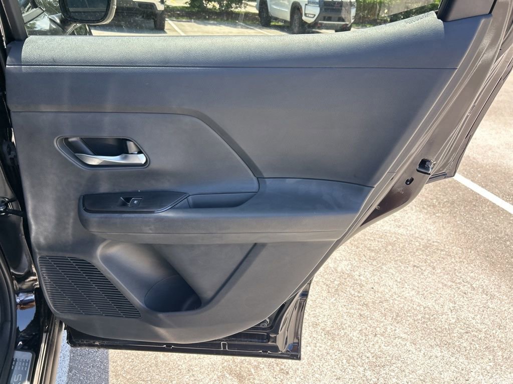 New 2026 Nissan Kicks SR image 45