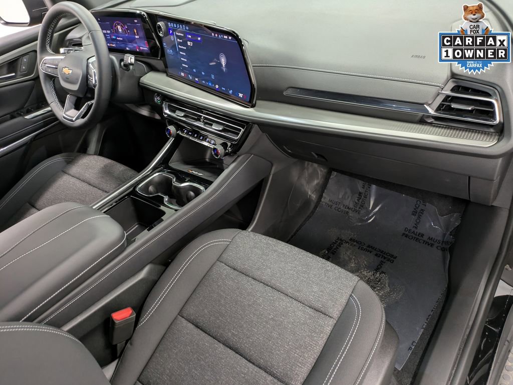 Used 2025 Chevrolet Traverse LT w/ Driver Confidence Package AWD/4WD image 30