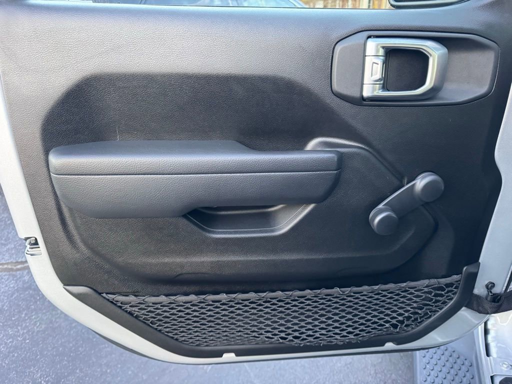 Used 2023 Jeep Wrangler Sport image 20