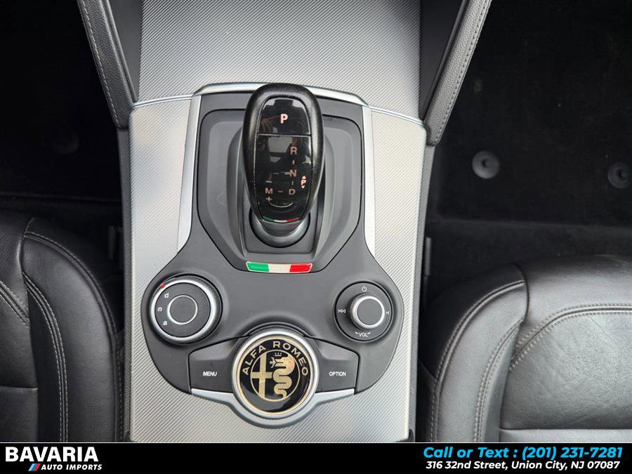 Used 2018 Alfa Romeo Stelvio Sport w/ Quick Order Package 22J Sport image 21