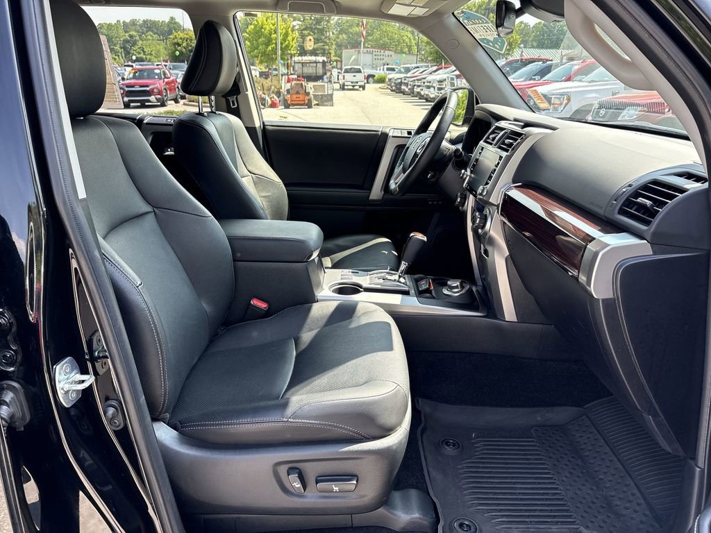 Used 2023 Toyota 4Runner Limited image 30