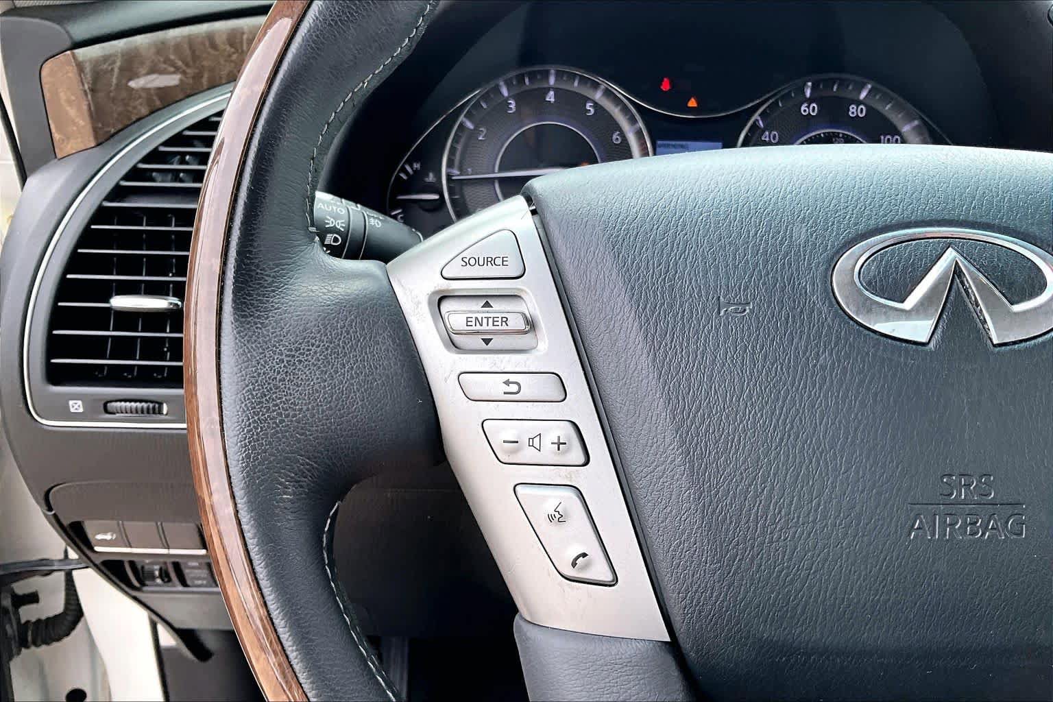 Used 2017 INFINITI QX80 2WD image 22