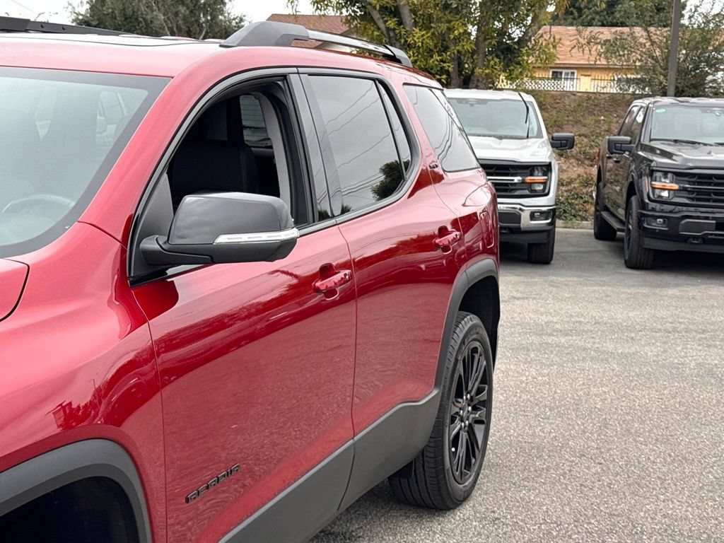 Used 2022 GMC Acadia SLT w/ Elevation Edition AWD/4WD image 9