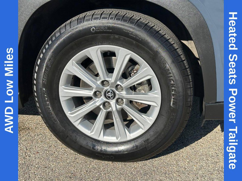 Used 2024 Toyota Grand Highlander AWD image 10