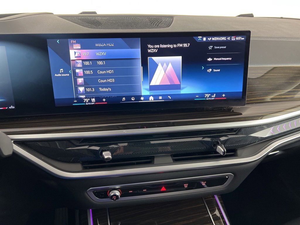 Used 2024 BMW X7 xDrive40i w/ Premium Package image 20