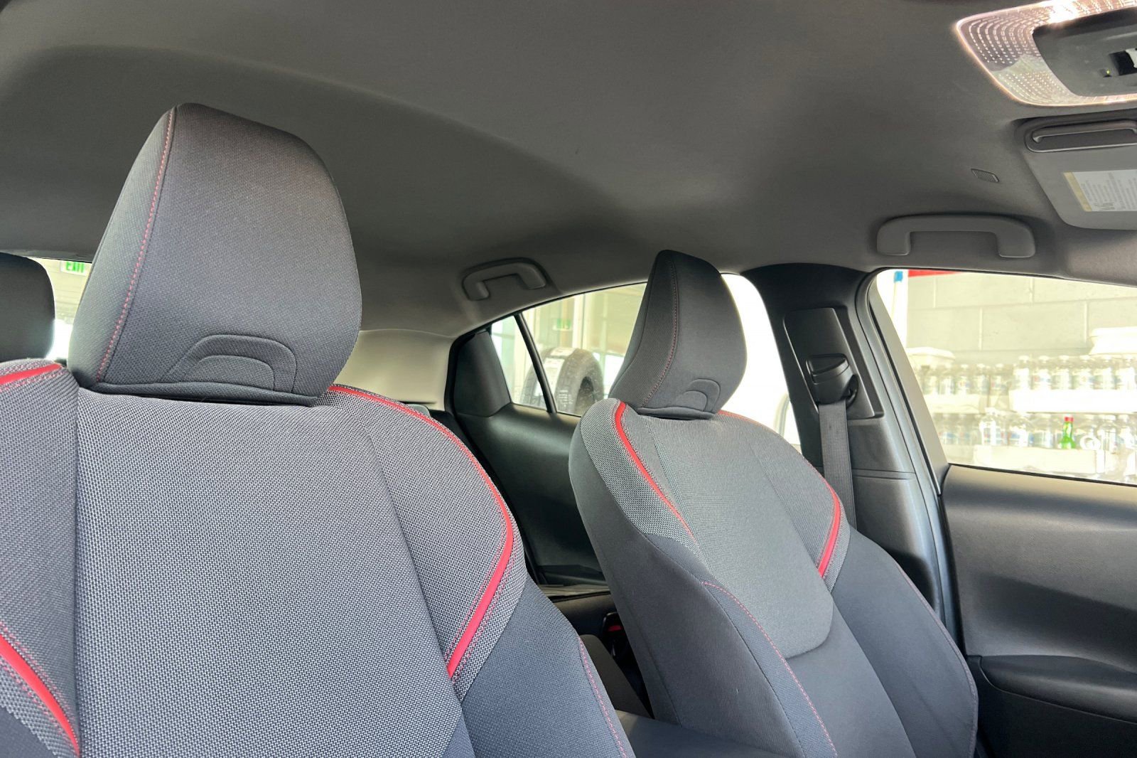 Used 2024 Toyota Prius Prime SE image 14