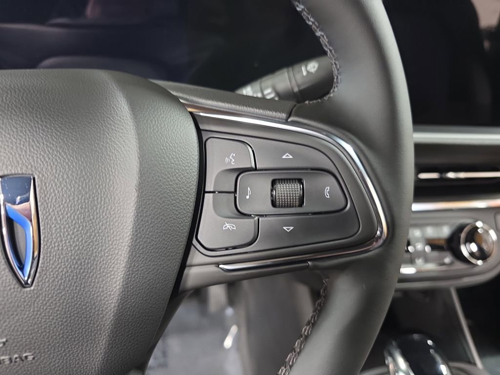 New 2026 Buick Envista Preferred FWD image 17