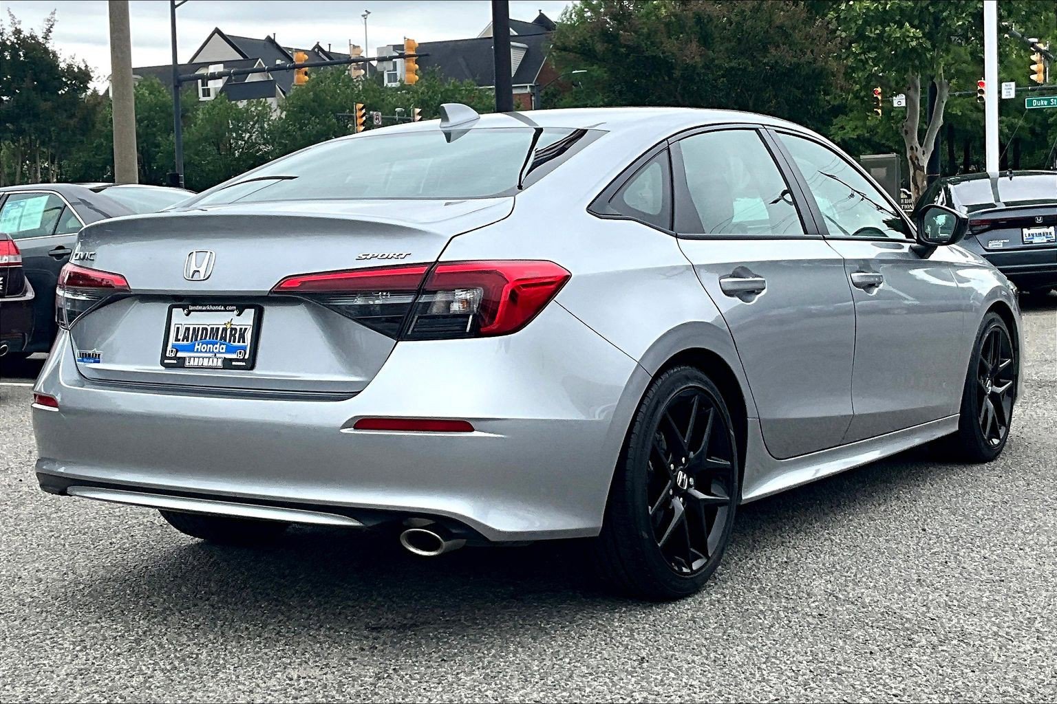Used 2024 Honda Civic Sport image 2