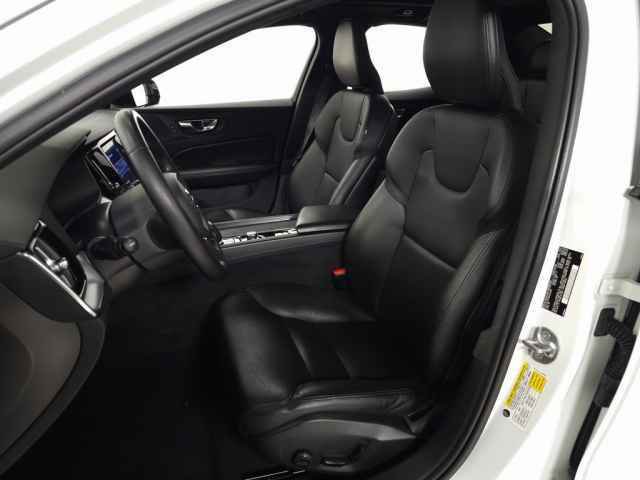 Certified 2023 Volvo S60 B5 Plus w/ Climate Package image 16