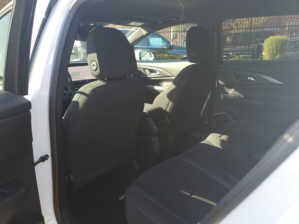 New 2026 Chevrolet Equinox EV LT image 13