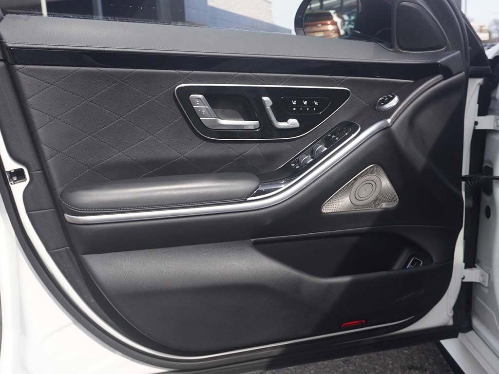 Used 2022 Mercedes-Benz S 580 4MATIC Sedan image 25