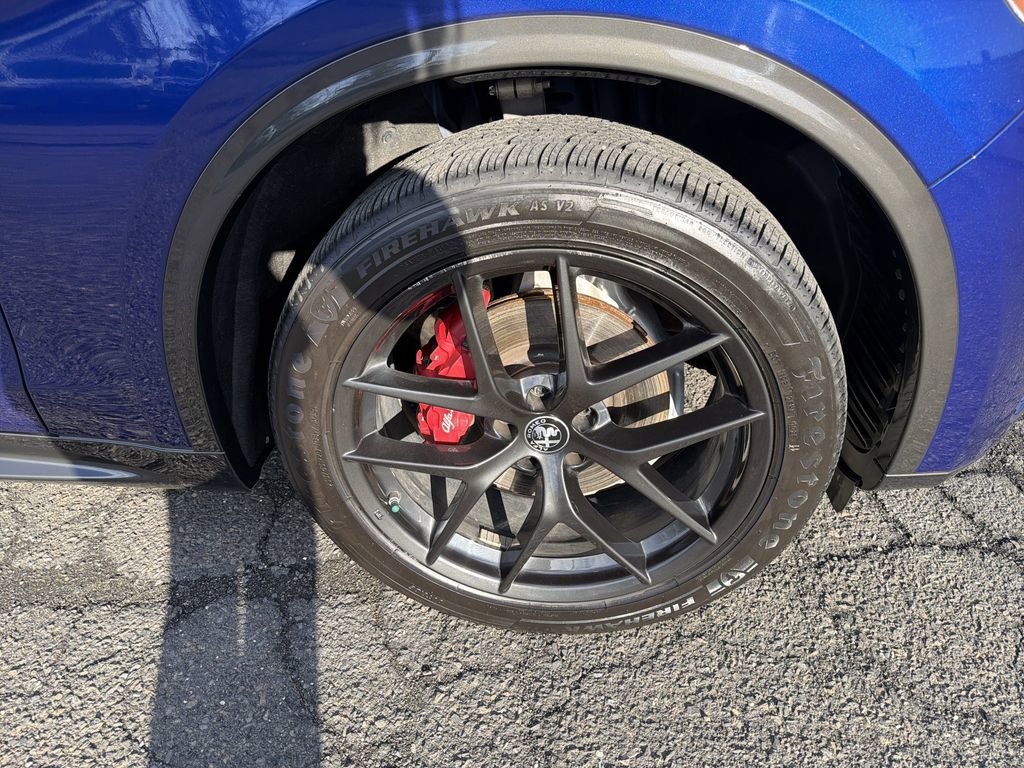 Used 2021 Alfa Romeo Stelvio Ti Sport image 33