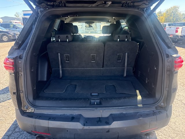 Used 2023 Chevrolet Traverse LT AWD/4WD image 21