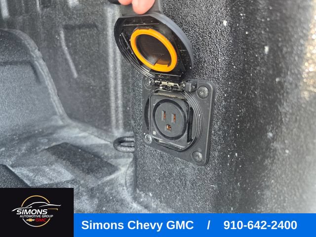 Used 2022 Chevrolet Silverado 1500 RST w/ RST All Star Premium Package AWD/4WD image 45