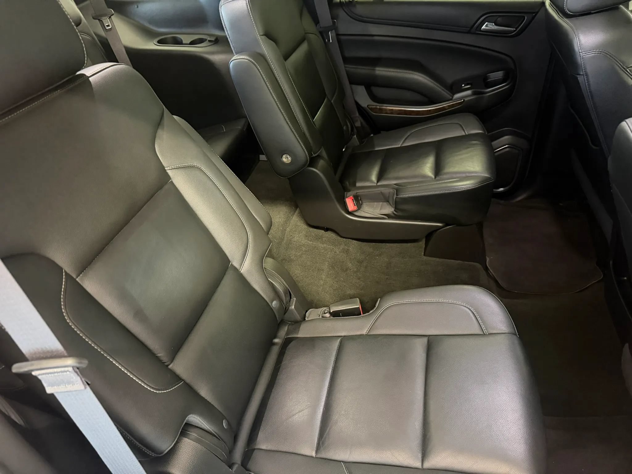 Used 2017 Chevrolet Tahoe LT w/ LT Signature Package AWD/4WD image 26