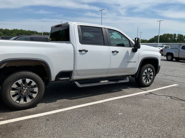 Used 2022 Chevrolet Silverado 2500 Custom w/ Custom Value Package AWD/4WD image 5