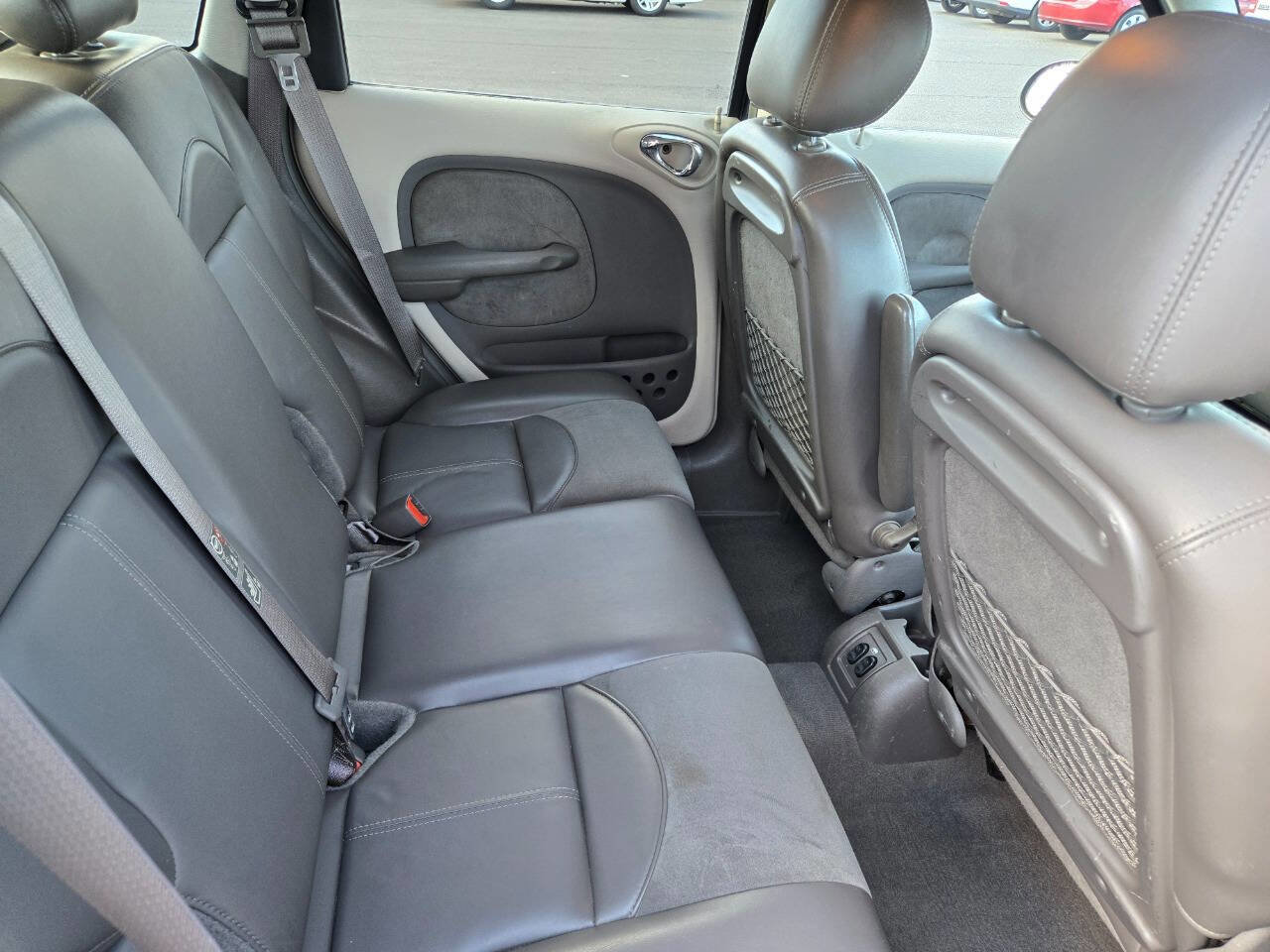 Used 2002 Chrysler PT Cruiser Limited image 24
