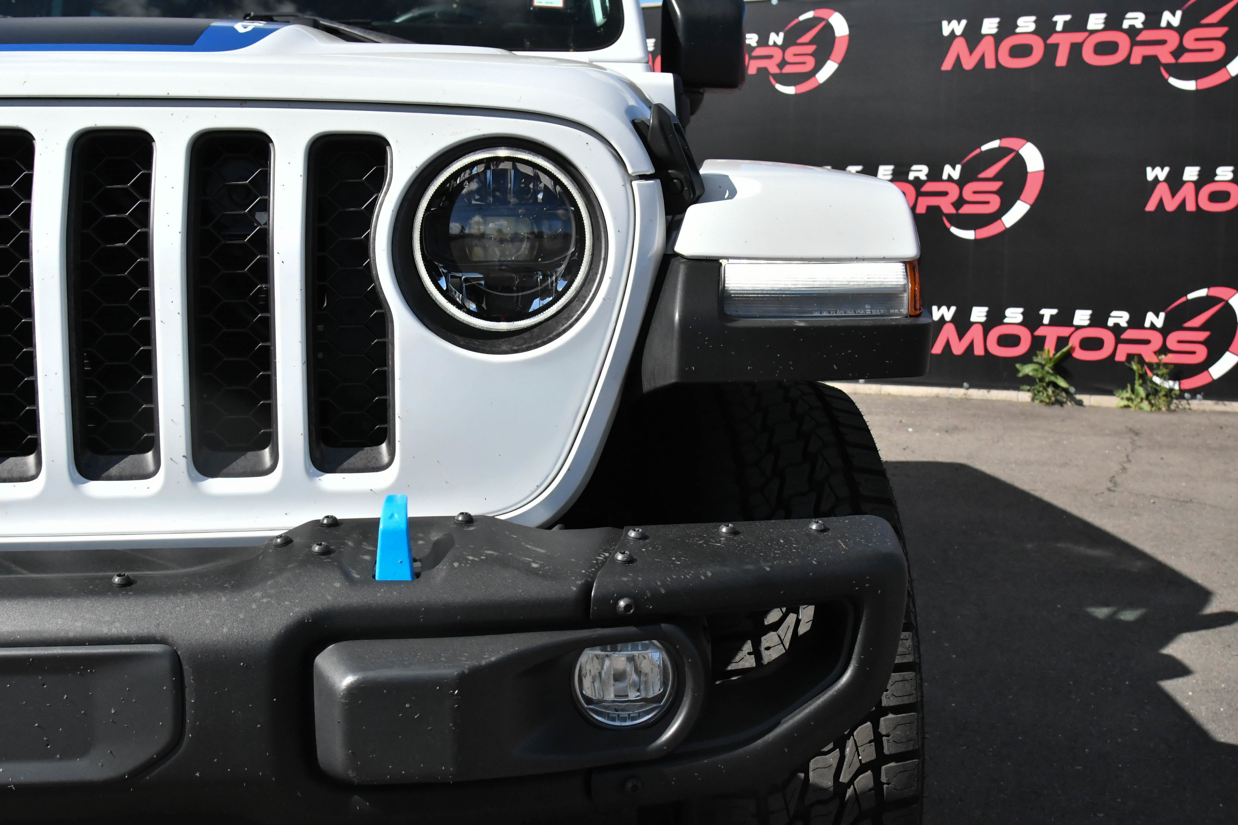 Used 2023 Jeep Wrangler Unlimited Rubicon 4xe w/ Steel Bumper Group image 11