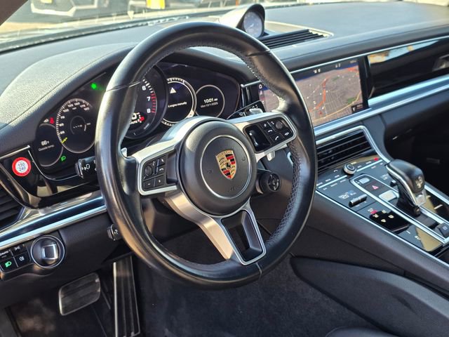 Used 2019 Porsche Panamera 4 image 12