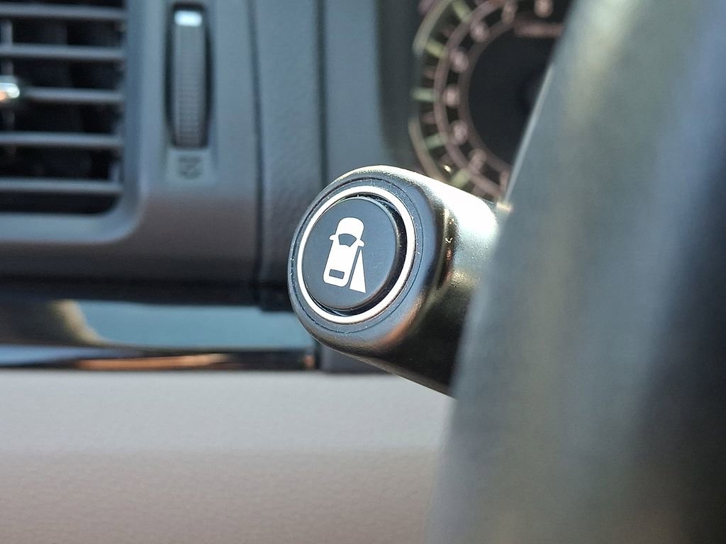 Used 2017 Honda Pilot Touring image 31