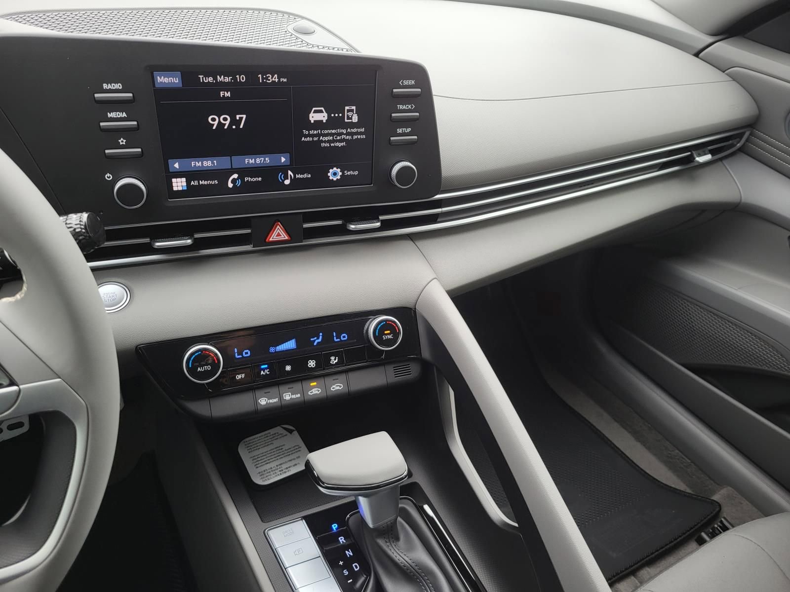 New 2026 Hyundai Elantra Sport FWD image 15