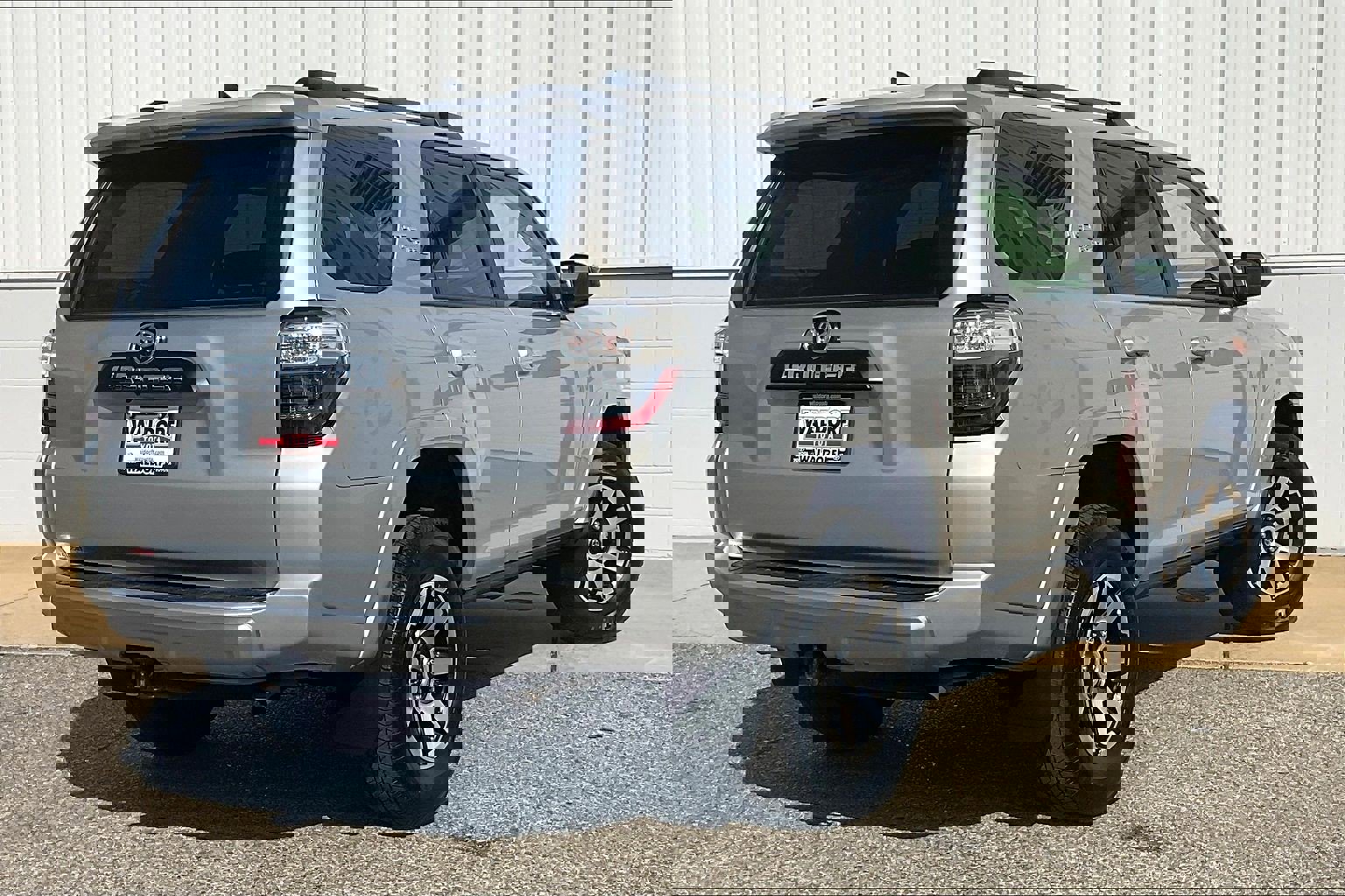 Used 2023 Toyota 4Runner TRD Off-Road image 17