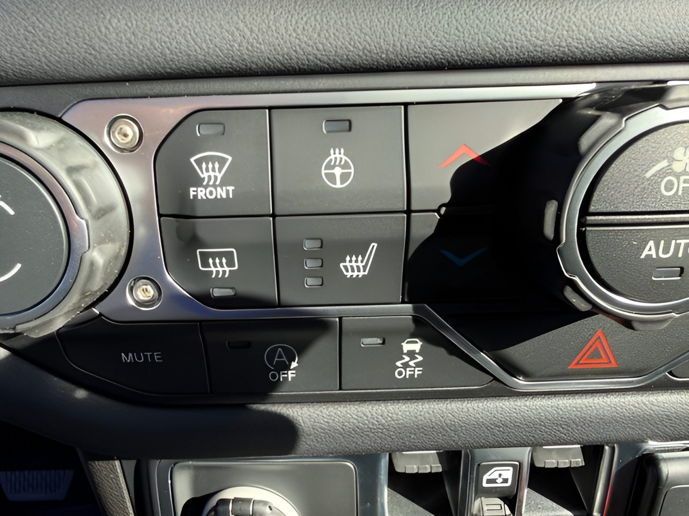 New 2027 Jeep Wrangler Unlimited Rubicon AWD/4WD image 21