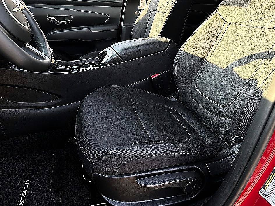 New 2026 Hyundai Tucson SE FWD image 8