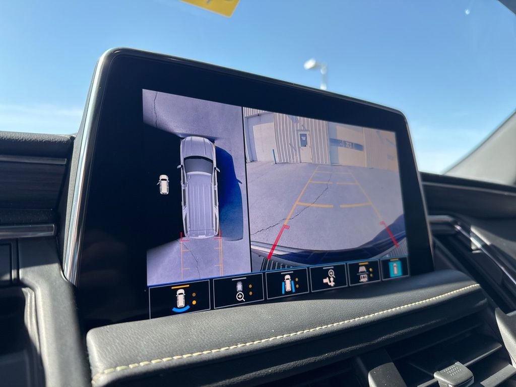 Used 2021 GMC Yukon SLT w/ SLT Luxury Plus Package AWD/4WD image 23