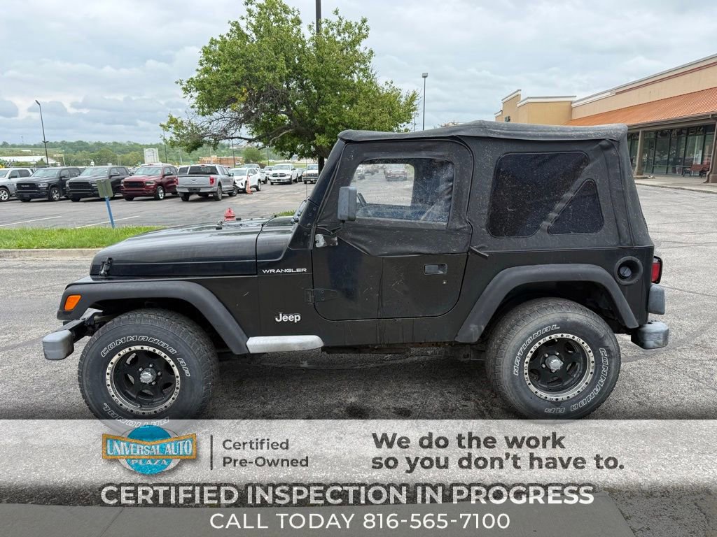 Used 1998 Jeep Wrangler SE AWD/4WD video 1