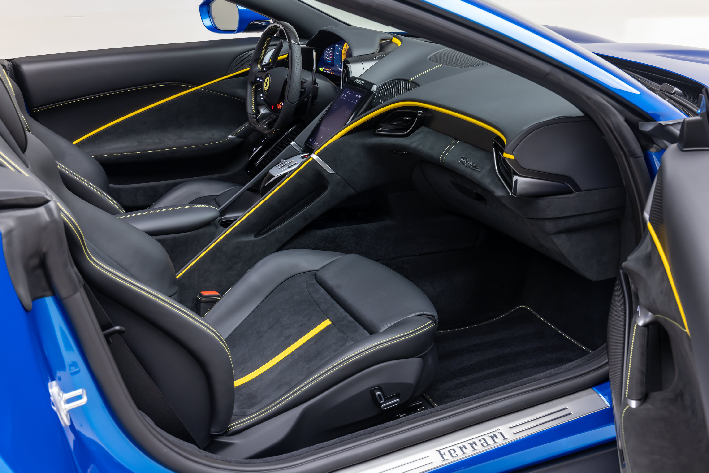 Used 2026 Ferrari Roma Spider RWD image 48